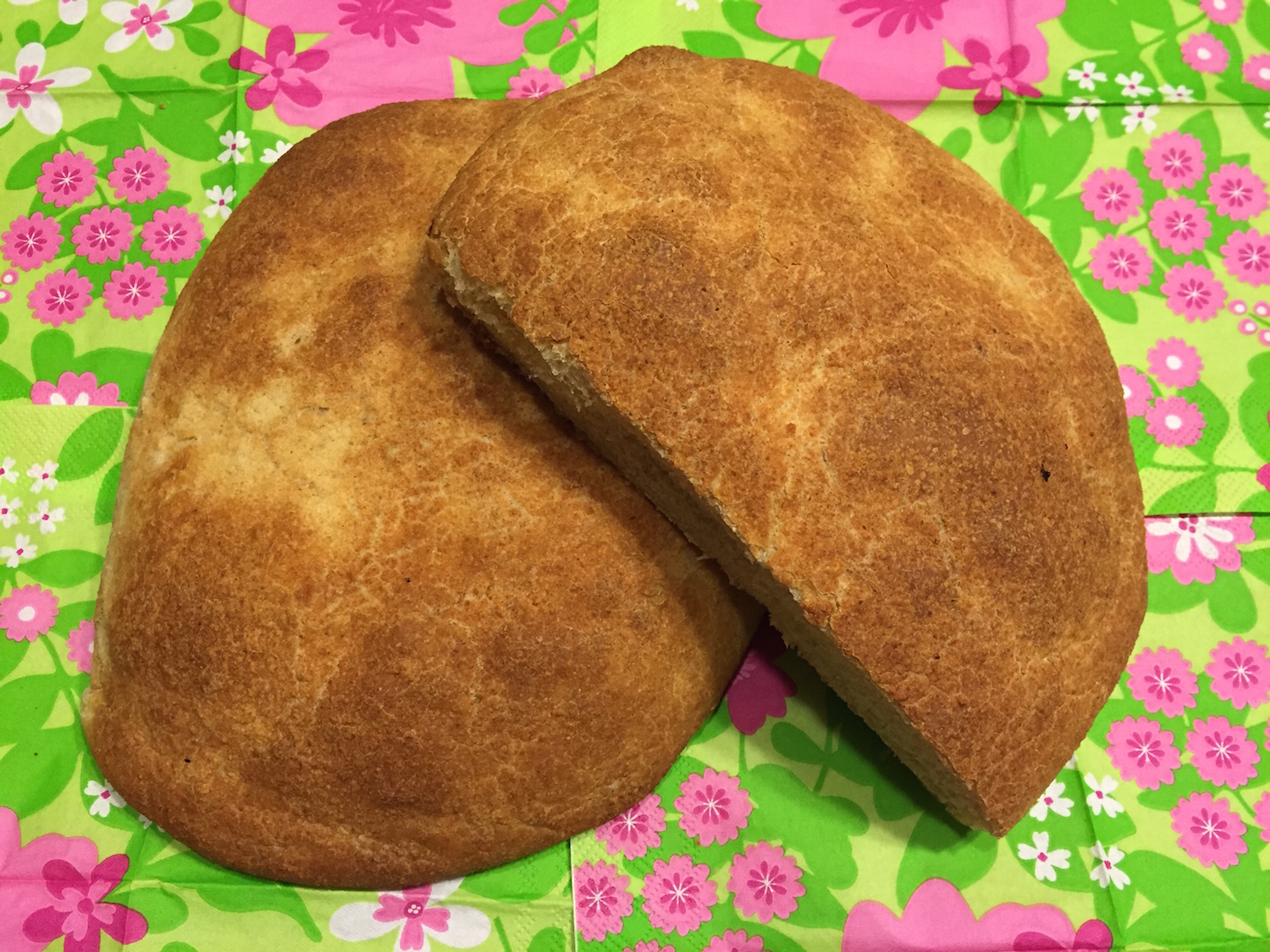 Riisijauhokuorutettu leipä